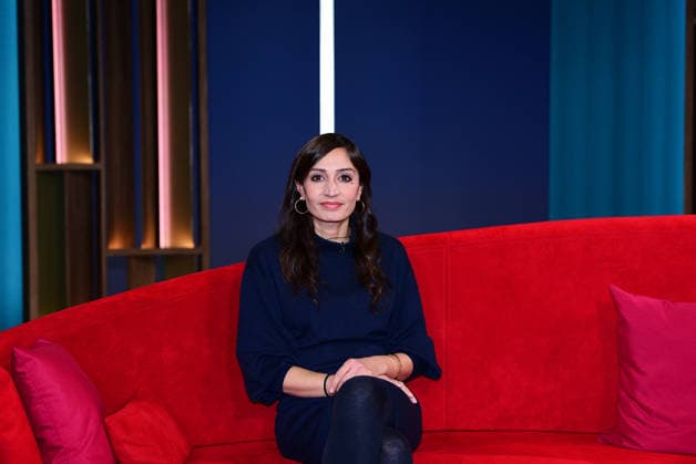 Entertainment Bilder des Tages Gilda Sahebi zu Gast bei Moderaorin bei der Sendung DAS Rote Sofa (NDR) am 16.01.2026 in Hamburg Gilda Sahebi zu Gast in der Sendung DAS! (NDR) in Hamburg