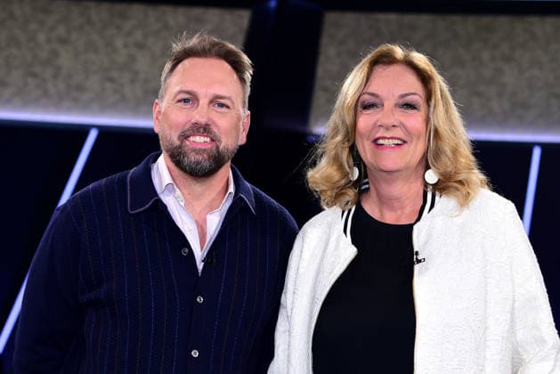 Steven Gaetjen und Bettina Tietjen bei der NDR Talk Show am 16.01.2026 in Hamburg NDR Talk Show am 16.1.2026 in Hamburg