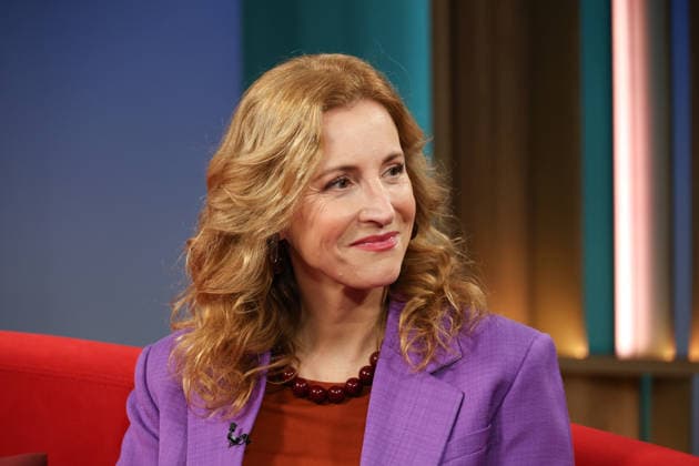 Ilka Petersen moderiert die Fernsehsendung DAS! Rote Sofa, eine Live-Talksendung des Norddeutschen Rundfunks, Fototermin am 16.1.2026 im Fernsehstudio des NDR in Hamburg Lokstedt