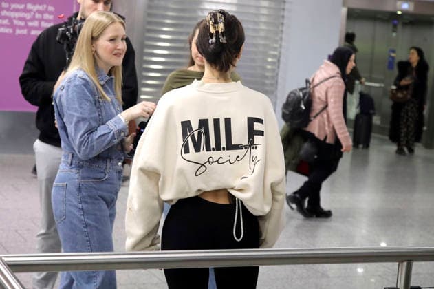 Samira Yavuz bei der Abreise der Dschungelcamp-Kandidaten der RTL Reality-TV-Show Ich bin ein Star - holt mich hier raus nach Australien auf dem Flughafen Frankfurt am Main. Frankfurt, 16.01.2026