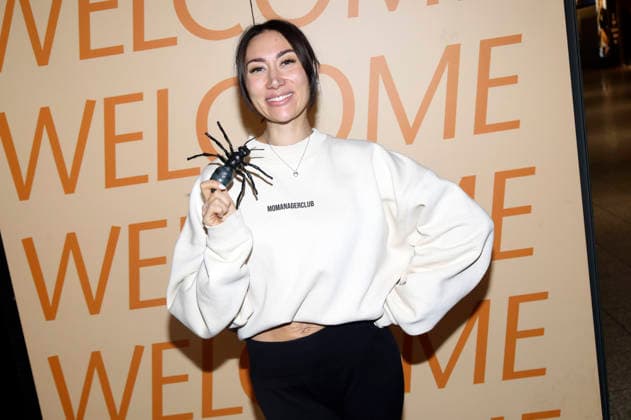 Samira Yavuz bei der Abreise der Dschungelcamp-Kandidaten der RTL Reality-TV-Show Ich bin ein Star - holt mich hier raus nach Australien auf dem Flughafen Frankfurt am Main. Frankfurt, 16.01.2026