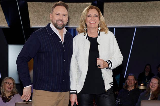 Steven Gätjen und Bettina Tietjen bei der Aufzeichnung der NDR Talk Show im NDR Fernsehstudio Lokstedt. Hamburg, 16.01.2026