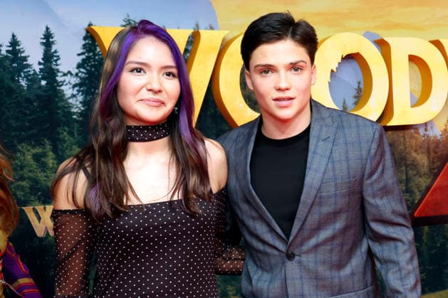 Olivia Sinclair und Emile Cherif bei der Premiere des Kinofilms Woodwalkers 2 im Mathäser Filmpalast. München, 16.01.2026