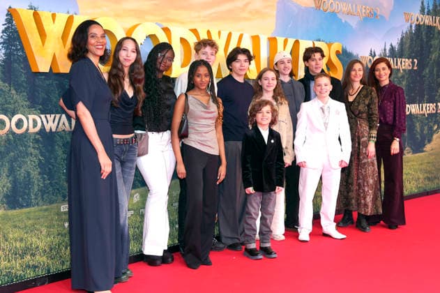 Cast und Team bei der Premiere des Kinofilms Woodwalkers 2 im Mathäser Filmpalast. München, 16.01.2026