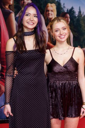 Olivia Sinclair und Lara Amelie Rosa bei der Premiere des Kinofilms Woodwalkers 2 im Mathäser Filmpalast. München, 16.01.2026