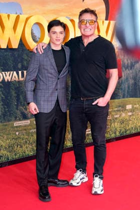 Emile Cherif und Oliver Masucci bei der Premiere des Kinofilms Woodwalkers 2 im Mathäser Filmpalast. München, 16.01.2026