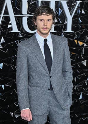 Evan Peters attends FX s The Beauty UK Premiere at Odeon Luxe West End in London, England. UK. Friday 16th January 2026 Copyright: xJamesxWarrenx DJC8G~P