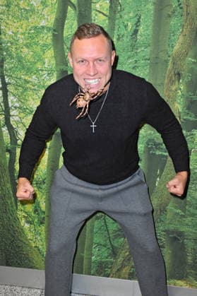 RTL - Dschungelcamp 2026. Patrick Romer anläßlich der Abreise der Kandidaten der RTL - Sendung Ich bin ein Star - holt mich hier raus zum Dschungel-Camp 2026 in Australien am 17.01.2026 auf dem Flughafen Frankfurt Main. 20260117MWI101508