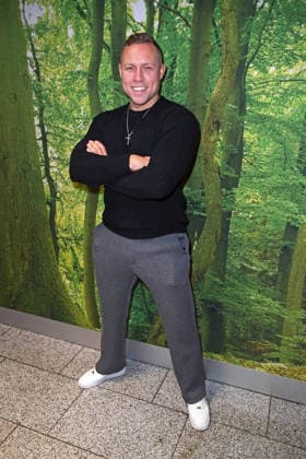 Patrick Romer - Abflug der Kandidaten der RTL TV-Show ICH BIN EIN STAR, HOLT MICH HIER RAUS am Frankfurter Flughafen in Frankfurt am Main am 17.01.2026