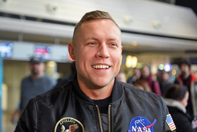 Patrick Romer - Abflug der Kandidaten der RTL TV-Show ICH BIN EIN STAR, HOLT MICH HIER RAUS am Frankfurter Flughafen in Frankfurt am Main am 17.01.2026