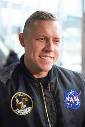 Patrick Romer - Abflug der Kandidaten der RTL TV-Show ICH BIN EIN STAR, HOLT MICH HIER RAUS am Frankfurter Flughafen in Frankfurt am Main am 17.01.2026