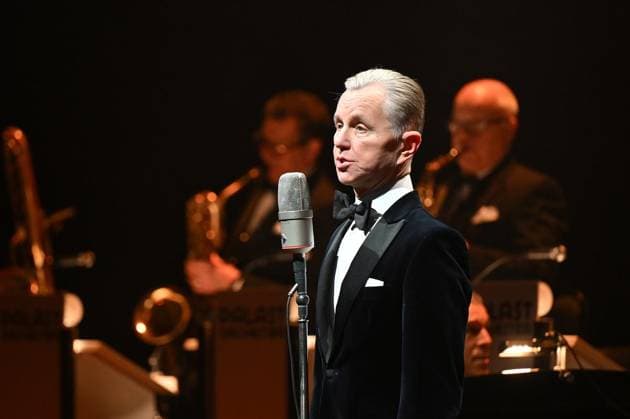 Max Raabe und das Palast Orchester bitten zum Hummel streicheln in die Philharmonie Essen ** NUR FÜR REDAKTIONELLE ZWECKE ** EDITORIAL USE ONLY **<p>Max Raabe und das Palast Orchester treten am Freitag, 16. Januar 2026 in der Philharmonie Essen auf. Deutschland NRW Essen Copyright: VladimirxWegener