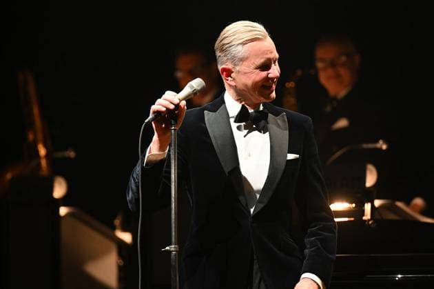 Max Raabe und das Palast Orchester bitten zum Hummel streicheln in die Philharmonie Essen ** NUR FÜR REDAKTIONELLE ZWECKE ** EDITORIAL USE ONLY **<p>Max Raabe und das Palast Orchester treten am Freitag, 16. Januar 2026 in der Philharmonie Essen auf. Deutschland NRW Essen Copyright: VladimirxWegener