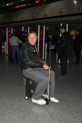 RTL Dschungelcamp - Frankfurt 2026. Patrick Romer bei der Abreise zur RTL-Sendung Ich bin ein Star Holt mich hier raus. Dschungelcamp 2026 am Flughafen Frankfurt. Frankfurt Flughafen Hessen