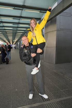 RTL Dschungelcamp - Frankfurt 2026. Patrick Romer und Freundin Annelie Henz bei der Abreise zur RTL-Sendung Ich bin ein Star Holt mich hier raus. Dschungelcamp 2026 am Flughafen Frankfurt. Frankfurt Flughafen Hessen