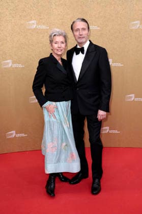 Mads Mikkelsen mit Ehefrau Hanne Jacobsen bei der Verleihung des 38. Europäischen Filmpreises 2026 im Haus der Kulturen der Welt. Berlin, 17.01.2026