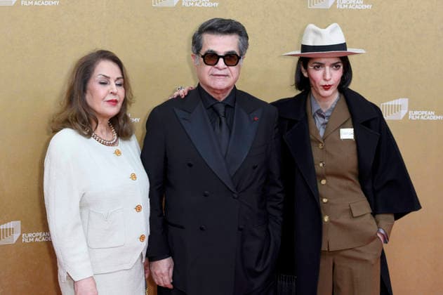 Gast, Jafar Panahi und Solmaz Panahi bei der Verleihung des 38. Europäischen Filmpreises 2026 im Haus der Kulturen der Welt. Berlin, 17.01.2026