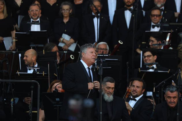 Santiago January 17, 2026 At the National Stadium, the National Symphony Orchestra of Chile and the Symphonic Choir of the University of Chile present the concert, Carmina Burana Jonnathan Oyarzun Aton Chile, Santiago Chile Aton 1118950  Copyright: JONNATHANxOYARZUN ATONxCHILE
