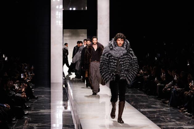 News - Dolce & Gabbana - Runway - Milan Fashion Week - Menswear Fall Winter 2026-2027 Model walk the runway for the finale during the Dolce &amp; Gabbana Fall Winter 2026 2027 menswear show at Milan Men s Fashion Week, on January 17, 2026, in Milan, Italy. Photo by Cinzia Camela. Milan Metropol Italy Copyright: xCinziaxCamelax xLiveMediax LPN_2243812