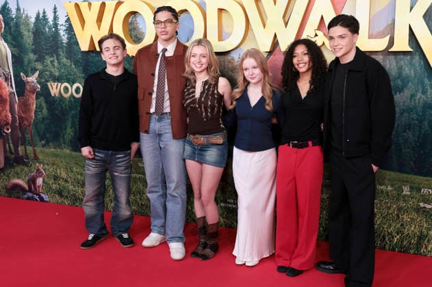 Emil Bloch, Johan von Ehrlich, Lara Amelie Rosa, Lilli Falk, Sophie Lelenta und Emile Cherif bei der Premiere des Kinofilms Woodwalkers 2 im Cinedom. Köln, 17.01.2026