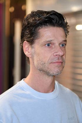 Stephen Dürr - Abflug der Kandidaten der RTL TV-Show ICH BIN EIN STAR, HOLT MICH HIER RAUS am Frankfurter Flughafen in Frankfurt am Main am 17.01.2026