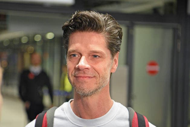 Stephen Dürr - Abflug der Kandidaten der RTL TV-Show ICH BIN EIN STAR, HOLT MICH HIER RAUS am Frankfurter Flughafen in Frankfurt am Main am 17.01.2026