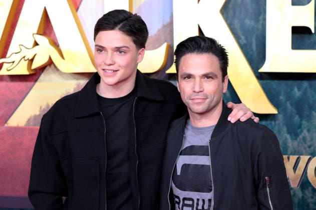 Emile Cherif mit Gast bei der Premiere des Kinofilms Woodwalkers 2 im Cinedom. Köln, 17.01.2026