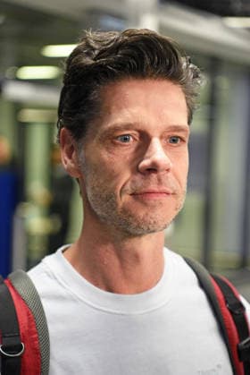 Stephen Dürr - Abflug der Kandidaten der RTL TV-Show ICH BIN EIN STAR, HOLT MICH HIER RAUS am Frankfurter Flughafen in Frankfurt am Main am 17.01.2026