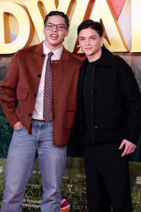 Johan von Ehrlich und Emile Cherif bei der Premiere des Kinofilms Woodwalkers 2 im Cinedom. Köln, 17.01.2026