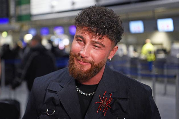 Umut Tekin - Abflug der Kandidaten der RTL TV-Show ICH BIN EIN STAR, HOLT MICH HIER RAUS am Frankfurter Flughafen in Frankfurt am Main am 17.01.2026