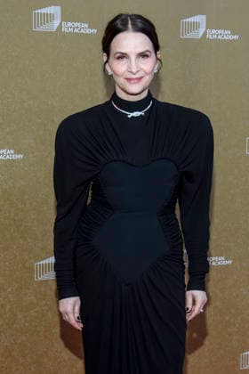 abb: Juliette Binoche zu Gast auf dem roten Teppich bei der Gala zur Verleihung der European Film Awards 2026 - Europaeischer Filmpreis 2026 im Haus der Kulturen der Welt am 17.01.2026 in Berlin Berlin Deutschland