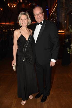 Prof Dr.Angelika Niebler MdEP, Praesidentin des Wirtschaftsbeirats Bayern mit Ehemann Michael Muenchen 17.01.2026 Paulaner am Nockherberg Muenchner Gschichten CSU Schwarzweiss Ball Foto Muenchen