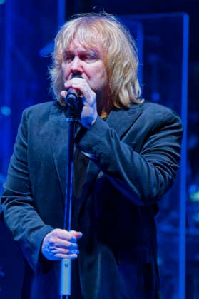 Tobias Künzel von Die Prinzen live bei einem Konzert der Symphonica -Tour zum 35 jährigen Bandjubläum mit dem Orchester der Thüringen Philharmonie Gotha-Eisenach im Kuppelsaal. Hannover, 17.01.2026