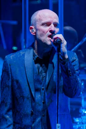 Wolfgang Lenk von Die Prinzen live bei einem Konzert der Symphonica -Tour zum 35 jährigen Bandjubläum mit dem Orchester der Thüringen Philharmonie Gotha-Eisenach im Kuppelsaal. Hannover, 17.01.2026