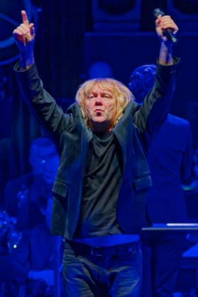 Tobias Künzel von Die Prinzen live bei einem Konzert der Symphonica -Tour zum 35 jährigen Bandjubläum mit dem Orchester der Thüringen Philharmonie Gotha-Eisenach im Kuppelsaal. Hannover, 17.01.2026