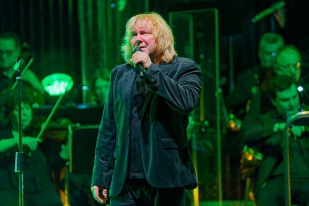 Tobias Künzel von Die Prinzen live bei einem Konzert der Symphonica -Tour zum 35 jährigen Bandjubläum mit dem Orchester der Thüringen Philharmonie Gotha-Eisenach im Kuppelsaal. Hannover, 17.01.2026