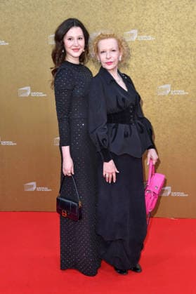 Sunnyi Melles mit Tochter Leonille Wittgenstein bei der Verleihung des EUROPEAN FILM AWARDS 2026 in Berlin am 17.01.2026