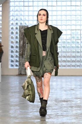 Milan, Milan Men s Fashion Week: Fall Winter 2026 - Men s Fashion, Fall Winter 2026 - Simon Cracker fashion show. Fashion show photo: model  Copyright: xSimonaxChiocciax xipa-agency.netx xFotosickix IPA_Agency_IPA70242865