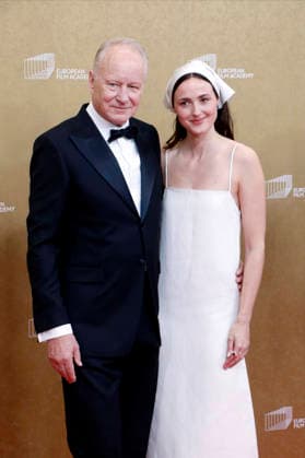 Europäischer Filmpreis, Ankunft im Haus der Kulturen der Welt, Berlin, 17.01.2026 Stellan Skarsgard und Renate Reinsve bei der Ankunft zum Europäischen Filmpreis im Haus der Kulturen der Welt in Berlin am 17.01.2026 Berlin Haus der Kulturen der Welt Copyright: xAnitaxBuggex