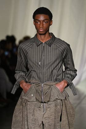 Milan, Milan Men s Fashion Week: Fall Winter 2026 - Men s Fashion, Fall Winter 2026 - Saul Nash fashion show. Fashion show photo: model  Copyright: xSimonaxChiocciax xipa-agency.netx xFotosickix IPA_Agency_IPA70272365