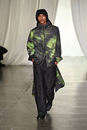 Milan, Milan Men s Fashion Week: Fall Winter 2026 - Men s Fashion, Fall Winter 2026 - Saul Nash fashion show. Fashion show photo: model  Copyright: xSimonaxChiocciax xipa-agency.netx xFotosickix IPA_Agency_IPA70272475