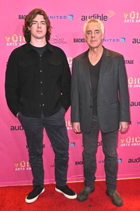 Eamonn Welliver mit Vater Titus Welliver bei der 12. Voice Arts Awards Gala 2026 im Beverly Hilton Hotel. Beverly Hills, 18.01.2026