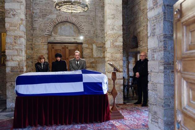 Some people gives their last goodbye in front of the coffin with the remains of Princess Irene of Greece and Denmark at Church of Saint Eleutherius, next to the Metropolitan cathedreal of Athens, Greece on 19 January 2026 where will take place the funeral of Princess Irene of Greece and Denmark, who died in Madrid last 15 January. Funeral of Princess Irene of Greece and Denmark in Athens !ACHTUNG: NUR REDAKTIONELLE NUTZUNG!  Copyright: xMariscalx GRAF961 20260119-55019104607_1
