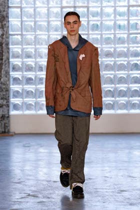 Simon Cracker Fashion Show Ready to Wear Men Collection Fall Winter 2026 2027 at Milan Fashion Week MLFW , January 18th, 2026 Simon Cracker Fashion Show Ready to Wear Men Collection Fall Winter 2026 2027 at Milan Fashion Week January 18th, 2026 Milan Italy  Copyright: xAgencex xBestimagexAgencex xBestimagex