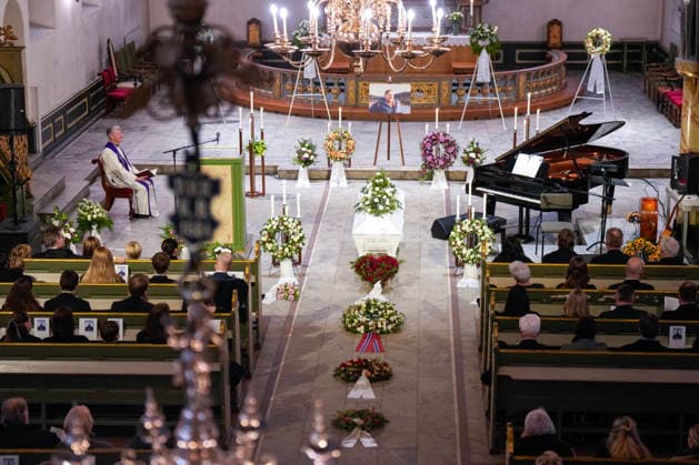 Gravferdsseremonien for Sverre Anker Ousdal Oslo 20260119. Skuespiller Sverre Anker Ousdal bisettes i Oslo domkirke mandag. Ousdal dode 3. januar etter et kort sykehusopphold, 81 ar gammel. Foto: Heiko Junge NTB POOL Oslo Norge 7NuiGSdJQvA EDITORIAL USE ONLY Ref:_BNC_ENT7NuiGSdJQvA.jpg Copyright: xHeikoxJungex xNTBx