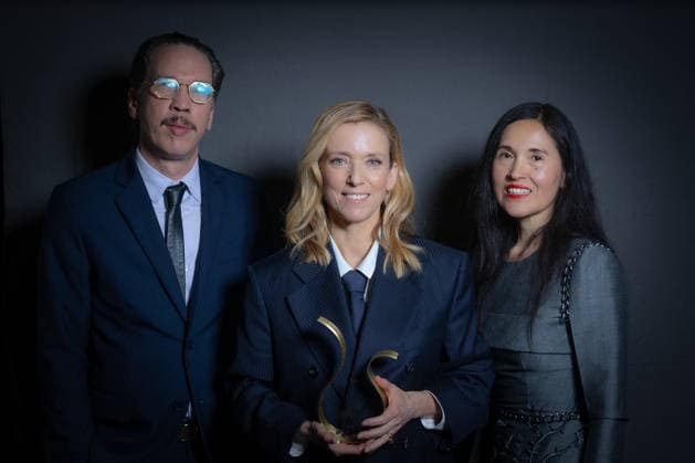 Exclusive - Ceremonie Des Lumieres 2026 - Portrait Exclusif - Reda Kateb, Lea Drucker Best Actress and guest attends the Ceremonie Des Lumieres 31th International Press Award Ceremony at l Institut du Monde Arabe on January 18, 2026 in Paris, France. Photo by Nasser Berzane ABACAPRESS.COM Paris France  Copyright: xBerzanexNasser ABACAx