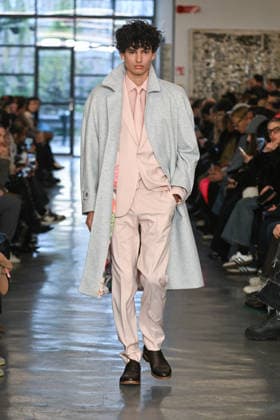 Milan, Milan Men s Fashion Week: Fall Winter 2026 - Men s Fashion, Fall Winter 2026 - Miguel Vieira fashion show. Fashion show photo: model  Copyright: xSimonaxChiocciax xipa-agency.netx xFotosickix IPA_Agency_IPA70287720