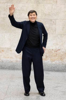 MFW - Menswear Fall Winter 2026-27 ARMANI Photocall MILAN, ITALY - JANUARY 19: Gianni Morandi arrives at the Giorgio Armani fashion show during the Milan Fashion Week - Menswear Fall Winter 2026-2027 on January 19, 2026 in Milan, Italy. Photo by Marco Piovanotto Abacapress.com  Copyright: xPiovanottoxMarco ABACAx