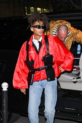 Jaden Smith in the Montparnasse district of Paris, France, on January 19, 2026 Jaden Smith has been appointed mens artistic director at Christian Louboutin, with a capsule collection in January for Paris Fashion Week and a first official show in Paris for Fall Winter 2026 Yehiel Chekroune Bestimage Jaden Smith in the Montparnasse district of Paris, France, on January 19, 2026 Jaden Smith has been appointed mens artistic director at Christian Louboutin, with a capsule collection in January for Paris Fashion Week and a first official show in Paris for Fall Winter 2026 Paris France  Copyright: xYehielxChekrounex xBestimagexYehielxChekrounex xBestimagex