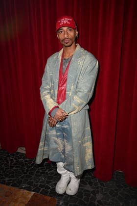 Milan, Milan Men s Fashion Week: Fall Winter 2026 - Men s Fashion, Fall Winter 2026. - PDF - fashion show . arrivals. In the photo: Durand Bernarr  Copyright: xSimonaxChiocciax xipa-agency.netx xFotosickix IPA_Agency_IPA70306555